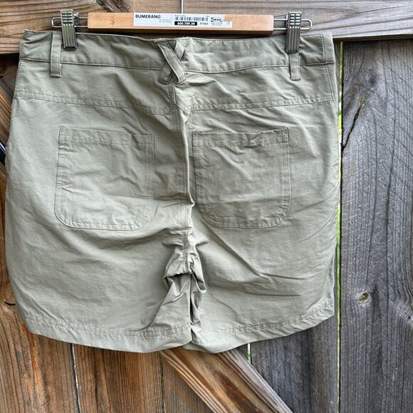 Pulse Olive Green Cargo Shorts Small - Picture 3 of 5